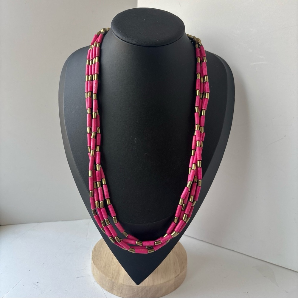 Elegant Pink and Gold Beaded Necklace